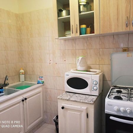 Apartment Tunis 1 Near Airport อาริอานา ภายนอก รูปภาพ